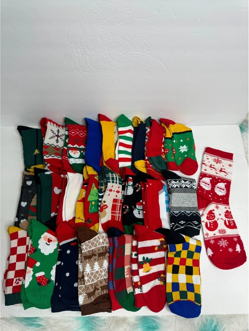 24 Days SOCKS Pocket CHRISTMAS Advert Calendar, Xmas Socks